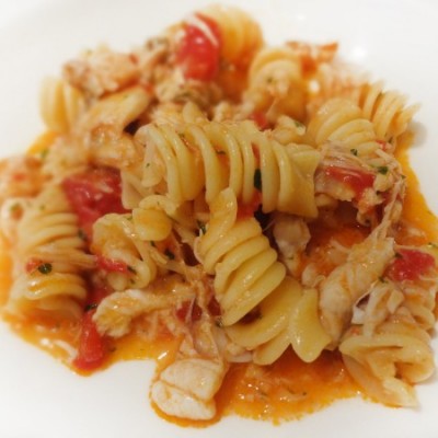 fusilli-triglie-tracina-scorfano-ristorante-Romano-Viareggio-600x450